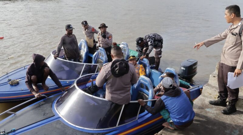 Polisi kirim ratusan personel kawal distribusi logistik di Asmat