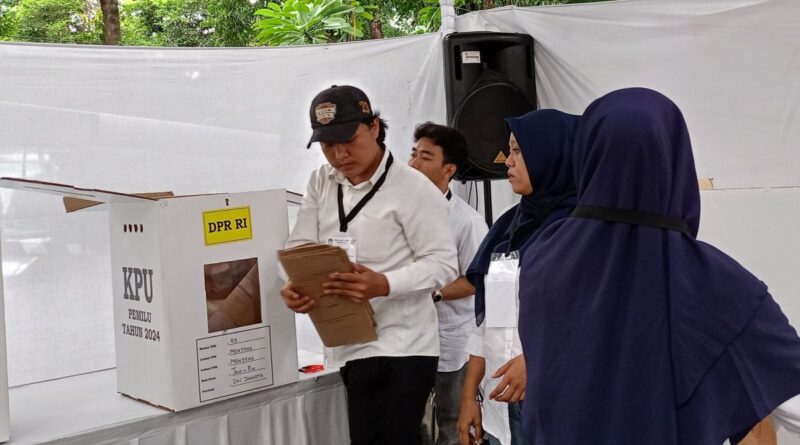 KPU Jakpus pastikan rekapitulasi Pemilu 2024 dimonitor hingga selesai