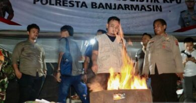 KPU Banjarmasin musnahkan 7.099 surat suara Pemilu 2024 yang rusak