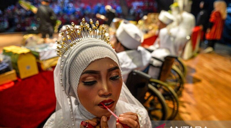 Pernikahan massal penyandang disabilitas di Bandung