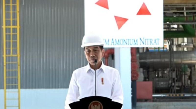 Jokowi: Industri Kaltim Amonium Nitrat dukung produktivitas pangan