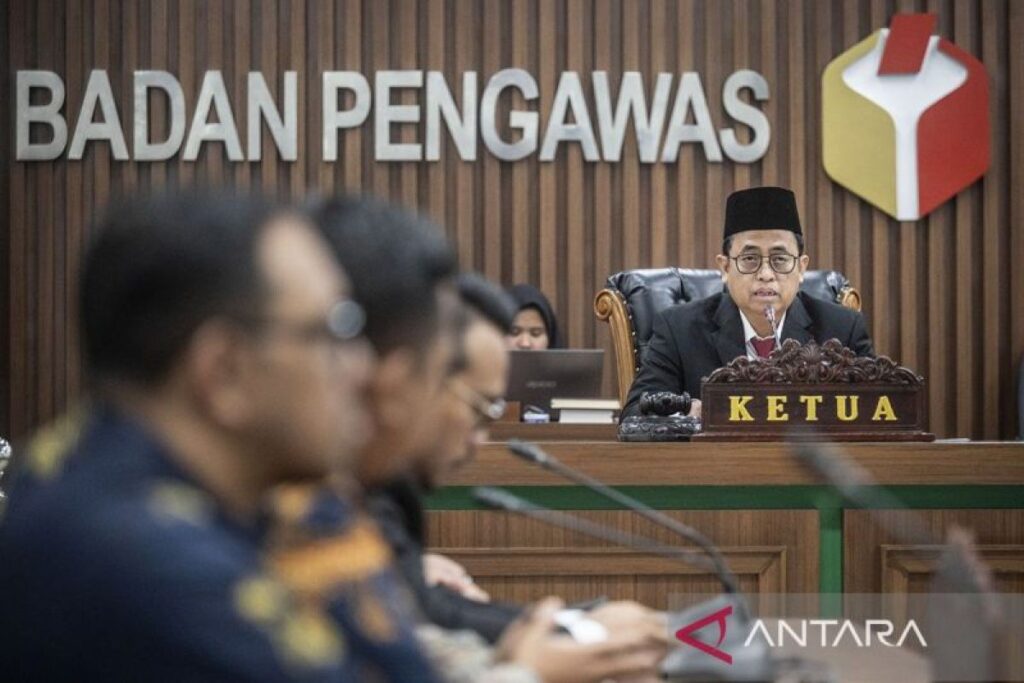 Hukum kemarin, Zulhas langgar pemilu hingga eks polisi dihukum mati