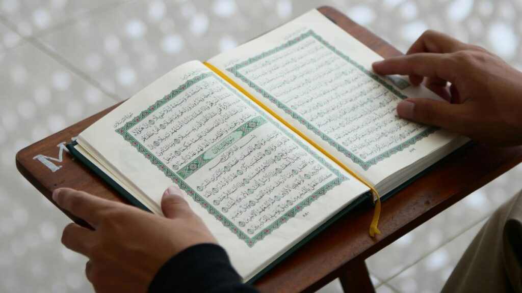 5 Amalan Malam Nuzulul Quran dan Keutamaannya Bagi Umat Islam