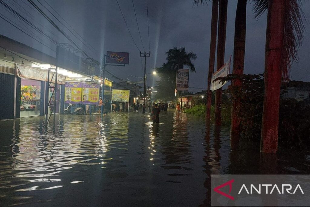 543 kepala keluarga terdampak banjir di Tangerang