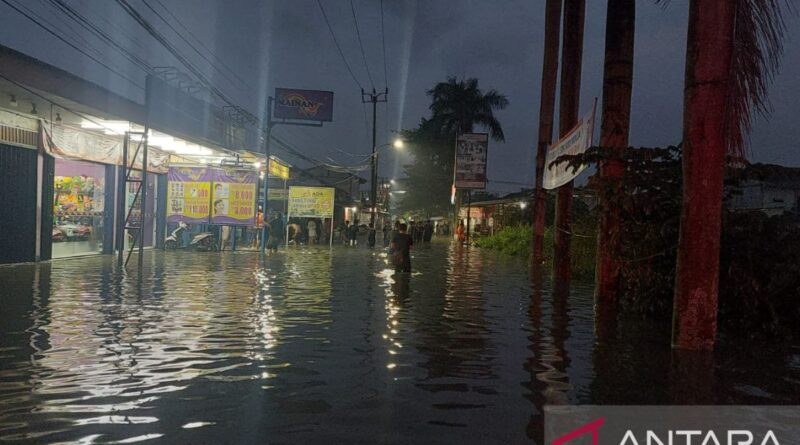 543 kepala keluarga terdampak banjir di Tangerang