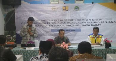 Pj Bupati Bogor memaparkan skenario atasi infrastruktur Parungpanjang