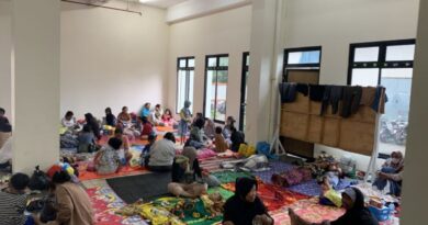 Pemkot Jakut salurkan bantuan untuk pengungsi banjir di Rusun Embrio