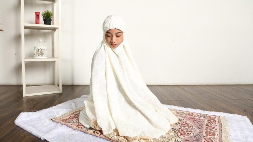 Niat Sholat Tasbih, Tata Cara, Bacaan, dan Keutamaannya Bagi Umat Islam