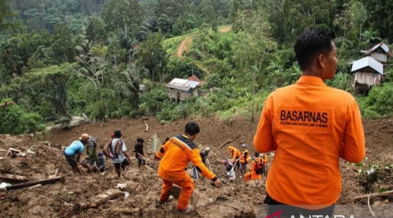 BNPB: 77 korban selamat longsor Tana Toraja berhasil dievakuasi 