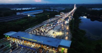 Kemacetan arus balik lebaran di GT Cikampek Utama mulai terurai