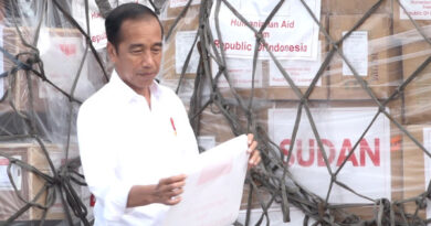 Jokowi lepas kiriman bantuan kemanusiaan untuk Palestina dan Sudan