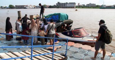 Sensasi mudik menggunakan speed boat menyusuri Sungai Kapuas