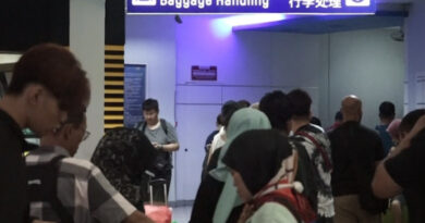 Warga Kepri berbondong-bondong ke Malaysia dan Singapura untuk berlibur saat Idul Fitri