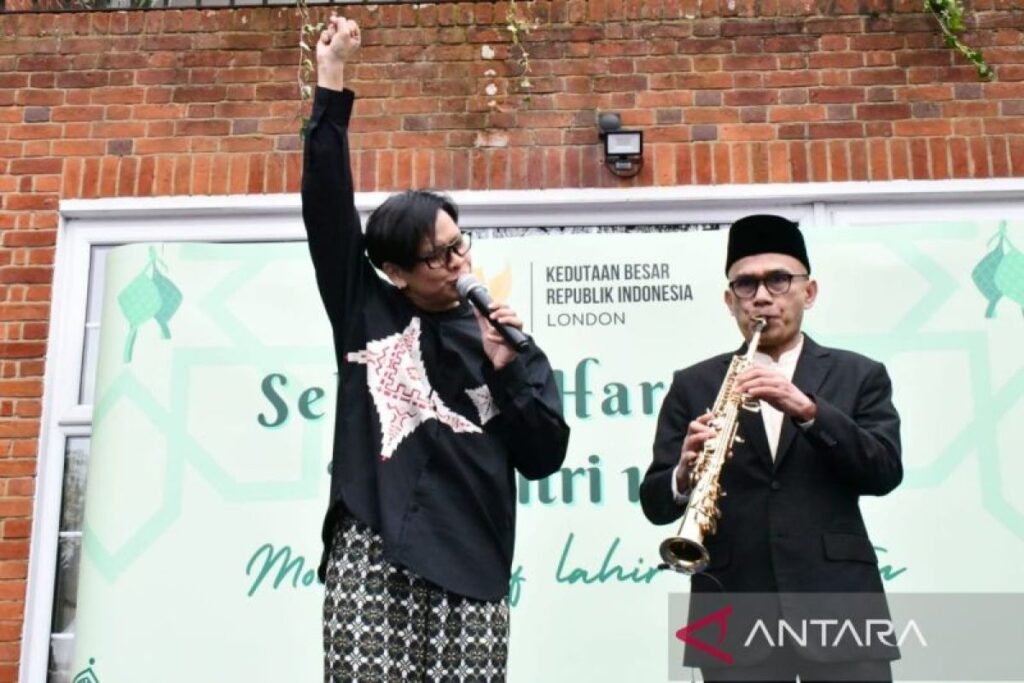 Lebih dari 2.000 warga Indonesia ikuti shalat Id di KBRI London