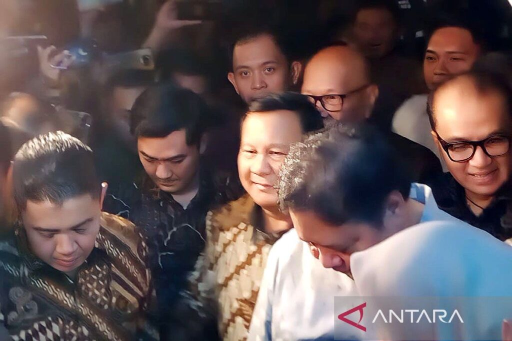 Menhan Prabowo hadiri halalbihalal di rumah dinas Menko Airlangga