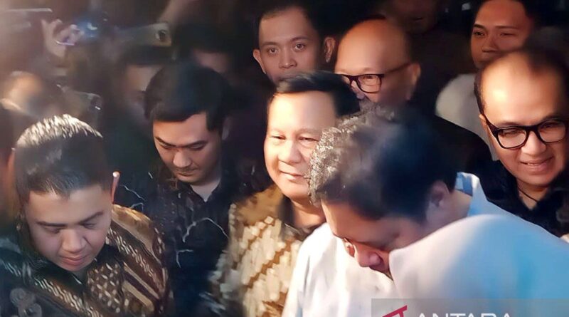 Menhan Prabowo hadiri halalbihalal di rumah dinas Menko Airlangga